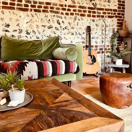 Haven Of Nature Between Forest And Sea In Normandy Hébergement de vacances Saint-Léonard